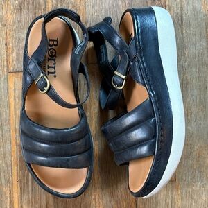 Born Women's Black Leather Wedge Sandals ~ sz 6